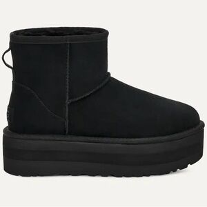 UGG “Classic Mini Platform” black. Size 9 women’s. Worn once.